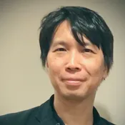 岡崎 章